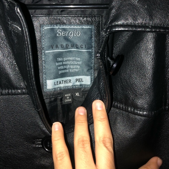 Black leather jacket - Picture 2 of 3